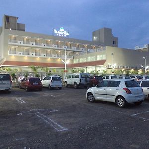 Tanarika Resort